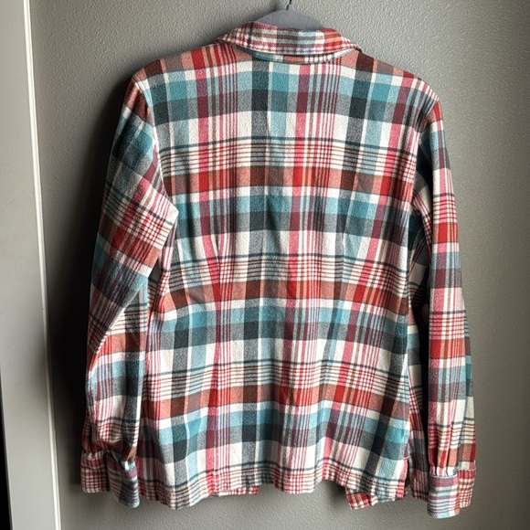 Patagonia X Common Threads Organic Cotton Midweight Fjord Flannel Shirt, Size 8 - Picture 3 of 6